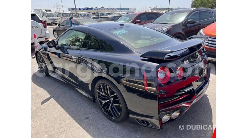 Big with watermark nissan gt r ashanti import dubai 44668