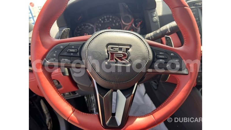 Big with watermark nissan gt r ashanti import dubai 44668