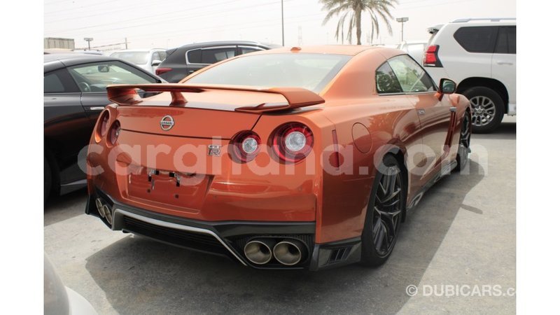 Big with watermark nissan gt r ashanti import dubai 44670