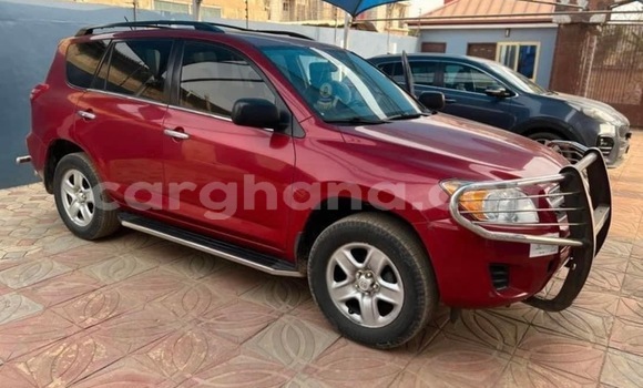 Sayi Na hannu Toyota RAV4 Red Mota in Accra a Greater Accra Sayi Na hannu Toyota RAV4 Red Mota in Accra a Greater Accra