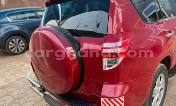 Sayi Na hannu Toyota RAV4 Red Mota in Accra a Greater Accra Sayi Na hannu Toyota RAV4 Red Mota in Accra a Greater Accra