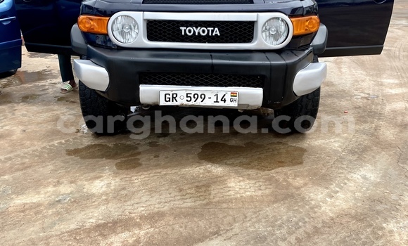 Sayi Na hannu Toyota FJ Cruiser Blue Mota in Accra a Greater Accra Sayi Na hannu Toyota FJ Cruiser Blue Mota in Accra a Greater Accra