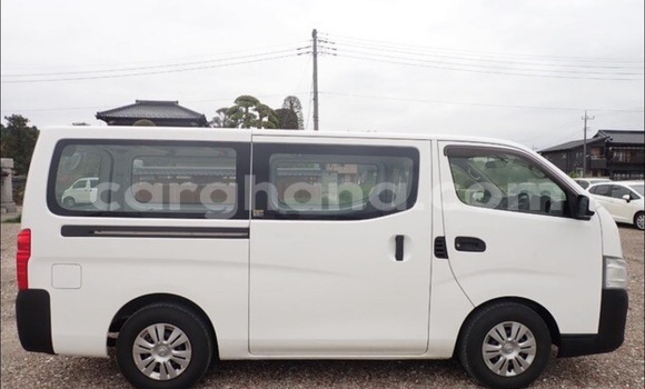 Sayi Na hannu Toyota Hiace White Mota in Accra a Greater Accra Sayi Na hannu Toyota Hiace White Mota in Accra a Greater Accra