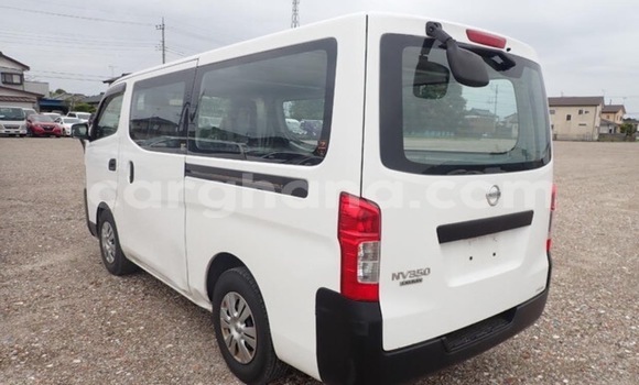 Sayi Na hannu Toyota Hiace White Mota in Accra a Greater Accra Sayi Na hannu Toyota Hiace White Mota in Accra a Greater Accra