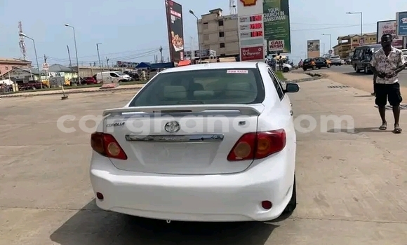 Buy Used Toyota Corolla White Car in Accra in Greater Accra Buy Used Toyota Corolla White Car in Accra in Greater Accra