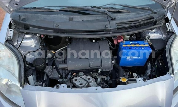 Sayi Na hannu Toyota Vitz Azurfa Mota in Accra a Greater Accra Sayi Na hannu Toyota Vitz Azurfa Mota in Accra a Greater Accra