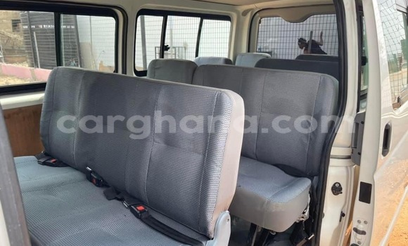 Sayi Na hannu Toyota Hiace White Mota in Accra a Greater Accra Sayi Na hannu Toyota Hiace White Mota in Accra a Greater Accra