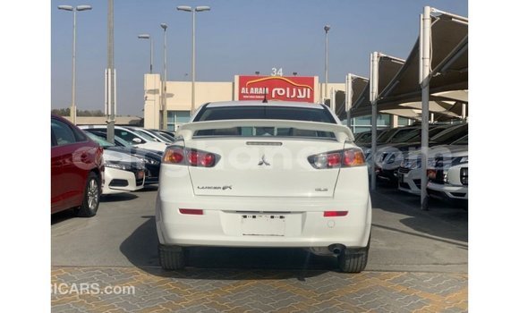 Ra Imported Mitsubishi Lancer funfun Ọkọ̀ in Import - Dubai ni Ashanti Ra Imported Mitsubishi Lancer funfun Ọkọ̀ in Import - Dubai ni Ashanti