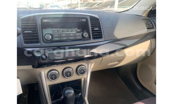 Ra Imported Mitsubishi Lancer funfun Ọkọ̀ in Import - Dubai ni Ashanti Ra Imported Mitsubishi Lancer funfun Ọkọ̀ in Import - Dubai ni Ashanti
