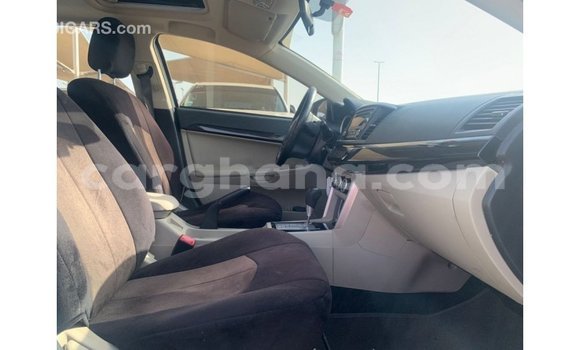 Ra Imported Mitsubishi Lancer funfun Ọkọ̀ in Import - Dubai ni Ashanti Ra Imported Mitsubishi Lancer funfun Ọkọ̀ in Import - Dubai ni Ashanti