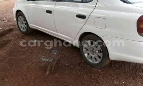 Sayi Na hannu Toyota Corolla White Mota in Accra a Greater Accra Sayi Na hannu Toyota Corolla White Mota in Accra a Greater Accra