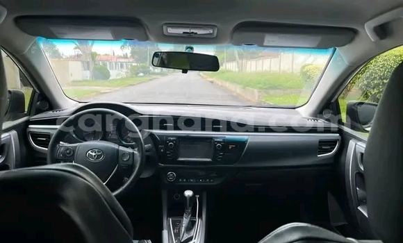 Buy Used Toyota Corolla White Car in Accra in Greater Accra Buy Used Toyota Corolla White Car in Accra in Greater Accra