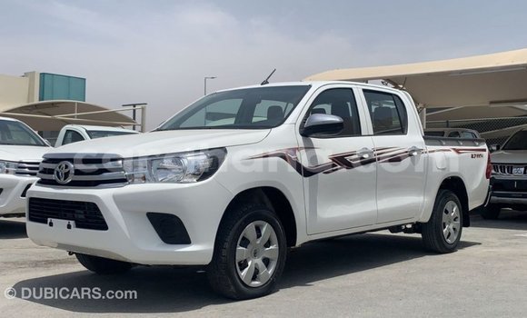 Ra Imported Toyota Hilux funfun Ọkọ̀ in Import - Dubai ni Ashanti Ra Imported Toyota Hilux funfun Ọkọ̀ in Import - Dubai ni Ashanti