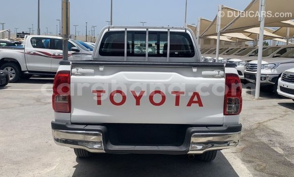 Ra Imported Toyota Hilux funfun Ọkọ̀ in Import - Dubai ni Ashanti Ra Imported Toyota Hilux funfun Ọkọ̀ in Import - Dubai ni Ashanti