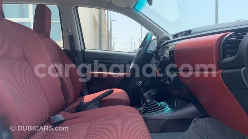 Big with watermark toyota hilux ashanti import dubai 44777