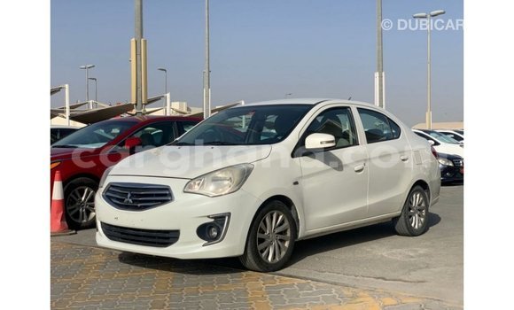 Ra Imported Mitsubishi Attrage funfun Ọkọ̀ in Import - Dubai ni Ashanti Ra Imported Mitsubishi Attrage funfun Ọkọ̀ in Import - Dubai ni Ashanti