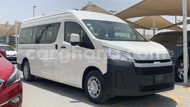 Big with watermark toyota hiace ashanti import dubai 44779