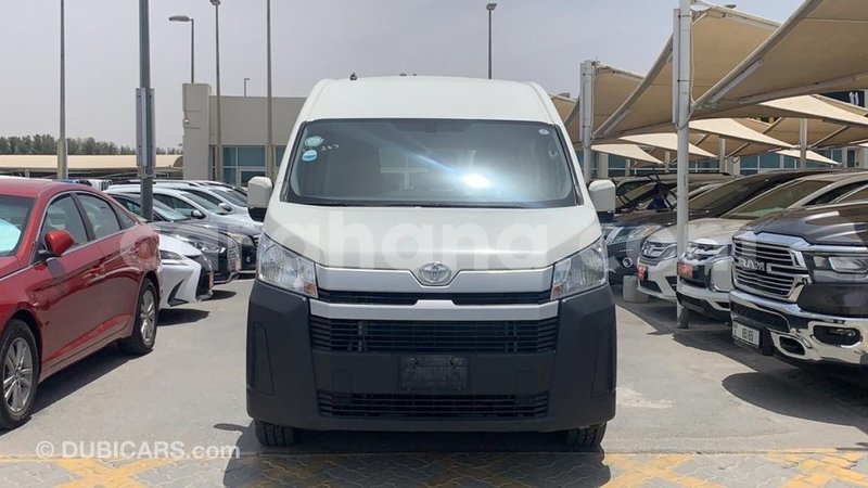 Big with watermark toyota hiace ashanti import dubai 44779