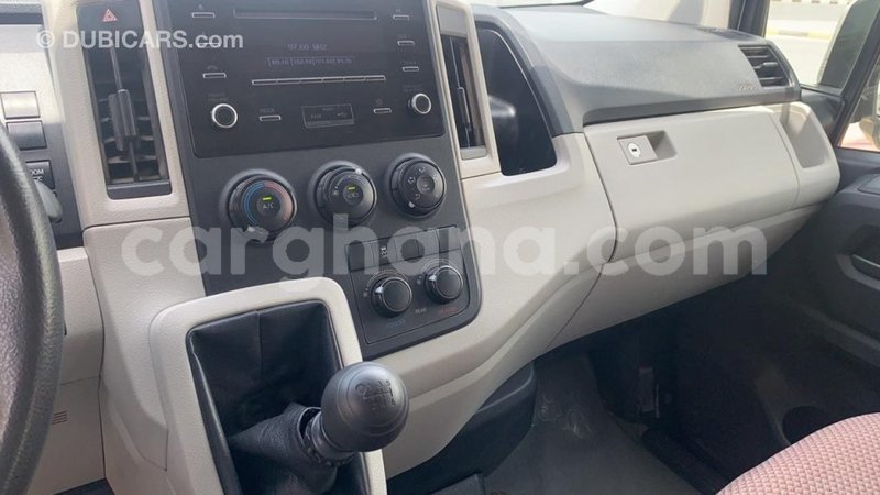 Big with watermark toyota hiace ashanti import dubai 44779