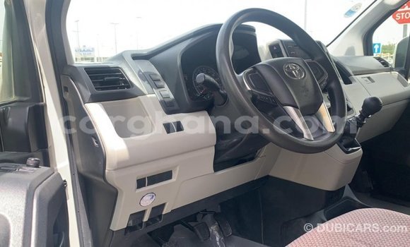 Buy Import Toyota Hiace White Car in Import - Dubai in Ashanti Buy Import Toyota Hiace White Car in Import - Dubai in Ashanti