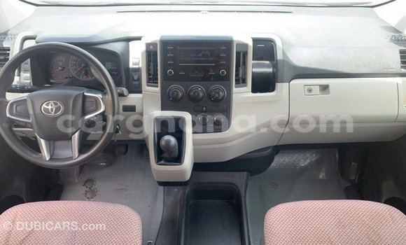 Buy Import Toyota Hiace White Car in Import - Dubai in Ashanti Buy Import Toyota Hiace White Car in Import - Dubai in Ashanti