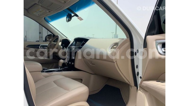 Big with watermark nissan pathfinder ashanti import dubai 44780