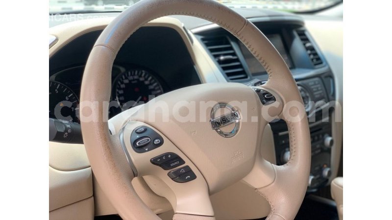 Big with watermark nissan pathfinder ashanti import dubai 44780