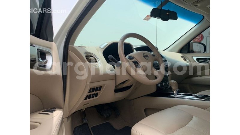 Big with watermark nissan pathfinder ashanti import dubai 44780