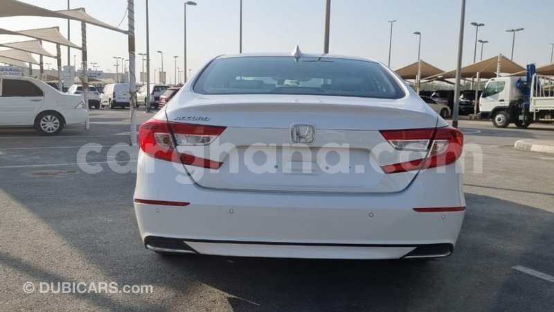 Big with watermark honda accord ashanti import dubai 44781