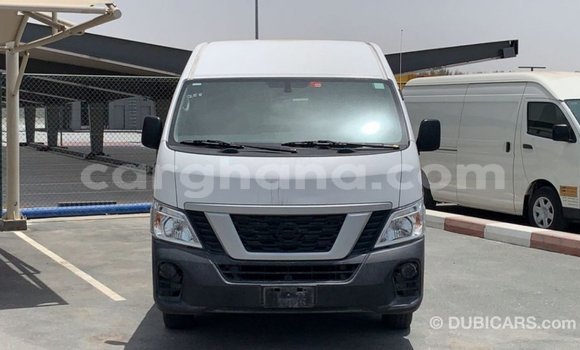 Ra Imported Nissan Urvan funfun Ọkọ̀ in Import - Dubai ni Ashanti Ra Imported Nissan Urvan funfun Ọkọ̀ in Import - Dubai ni Ashanti