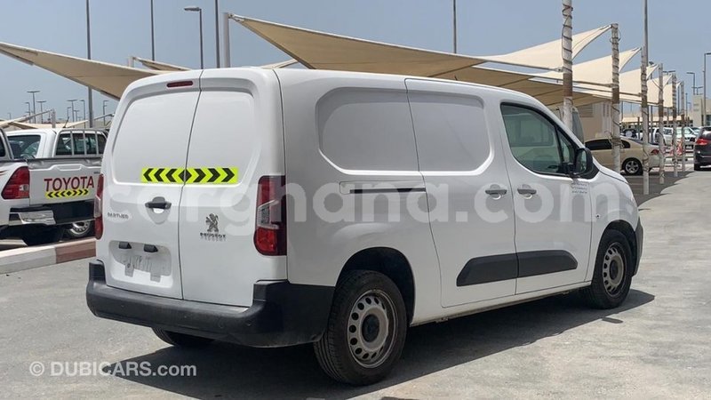 Big with watermark peugeot partner ashanti import dubai 44786