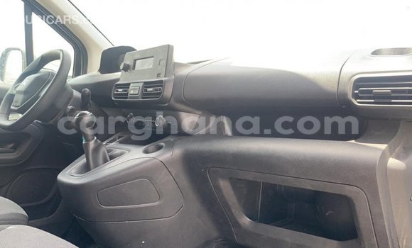 Buy Import Peugeot Partner White Car in Import - Dubai in Ashanti Buy Import Peugeot Partner White Car in Import - Dubai in Ashanti
