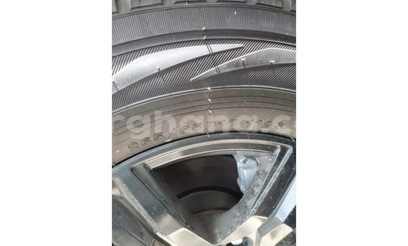 Sayi Imported Toyota Hilux White Mota in Import - Dubai a Ashanti Sayi Imported Toyota Hilux White Mota in Import - Dubai a Ashanti
