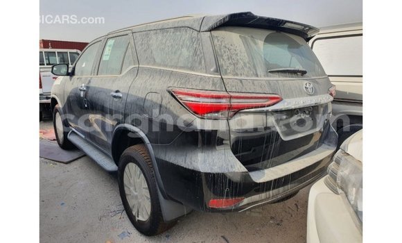 Sayi Imported Toyota Fortuner Black Mota in Import - Dubai a Ashanti Sayi Imported Toyota Fortuner Black Mota in Import - Dubai a Ashanti