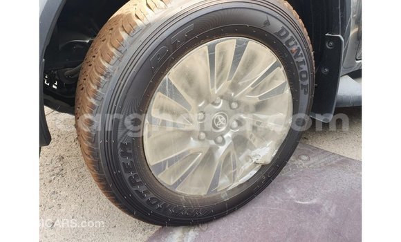 Sayi Imported Toyota Fortuner Black Mota in Import - Dubai a Ashanti Sayi Imported Toyota Fortuner Black Mota in Import - Dubai a Ashanti