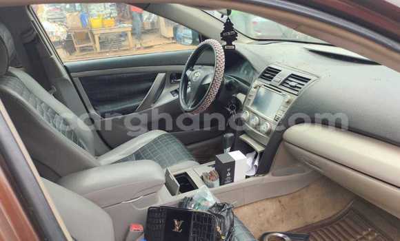 Ra Àlòkù Toyota Camry Brown Ọkọ̀ in Accra ni Greater Accra Ra Àlòkù Toyota Camry Brown Ọkọ̀ in Accra ni Greater Accra