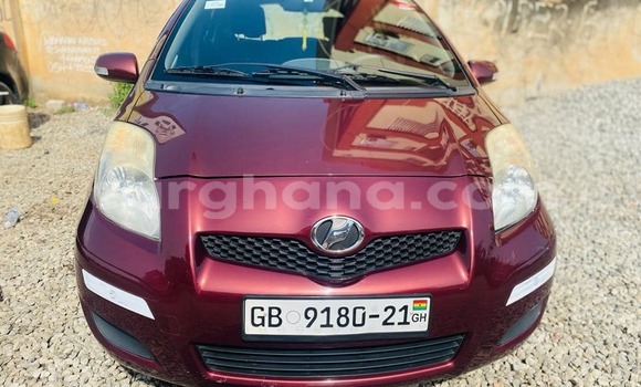 Buy Used Toyota Vitz Red Car in Accra in Greater Accra Buy Used Toyota Vitz Red Car in Accra in Greater Accra