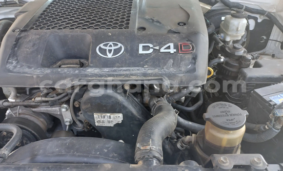Buy Used Toyota Hilux White Car in Accra in Greater Accra Buy Used Toyota Hilux White Car in Accra in Greater Accra