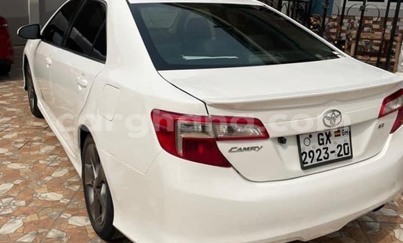 Buy Used Toyota Corolla White Car in Accra in Greater Accra Buy Used Toyota Corolla White Car in Accra in Greater Accra