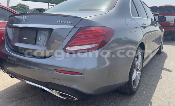 Sayi Na hannu Mercedes‒Benz E–Class Sauran Mota in Accra a Greater Accra Sayi Na hannu Mercedes‒Benz E–Class Sauran Mota in Accra a Greater Accra
