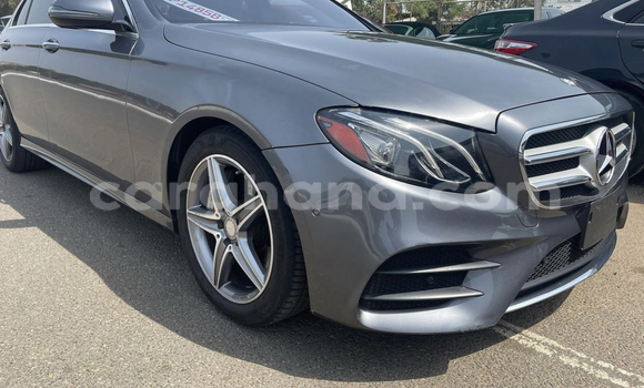 Sayi Na hannu Mercedes‒Benz E–Class Sauran Mota in Accra a Greater Accra Sayi Na hannu Mercedes‒Benz E–Class Sauran Mota in Accra a Greater Accra
