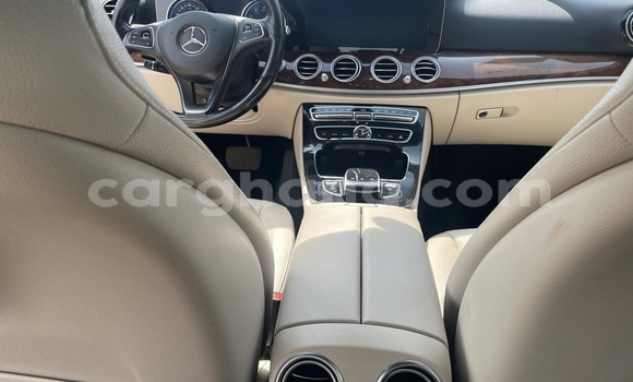 Sayi Na hannu Mercedes‒Benz E–Class Sauran Mota in Accra a Greater Accra Sayi Na hannu Mercedes‒Benz E–Class Sauran Mota in Accra a Greater Accra