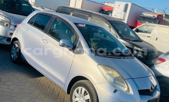 Buy Used Toyota Vitz Silver Car in Accra in Greater Accra