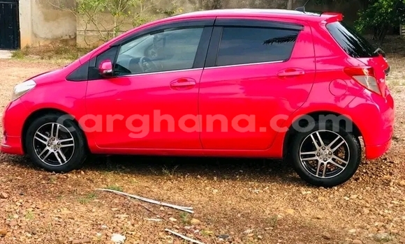 Ra Àlòkù Toyota Vitz Miiran Ọkọ̀ in Accra ni Greater Accra Ra Àlòkù Toyota Vitz Miiran Ọkọ̀ in Accra ni Greater Accra