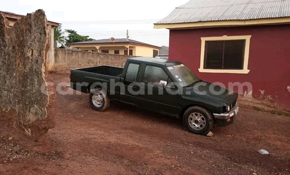 Sayi Na hannu Isuzu KB Sauran Mota in Accra a Greater Accra Sayi Na hannu Isuzu KB Sauran Mota in Accra a Greater Accra