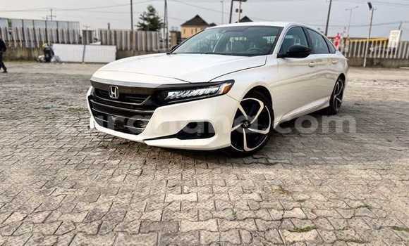 Buy Used Honda Accord White Car in Accra in Greater Accra Buy Used Honda Accord White Car in Accra in Greater Accra