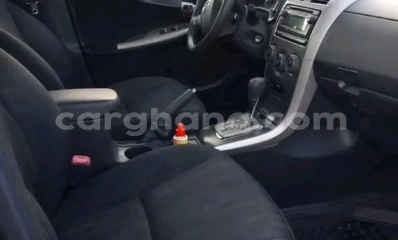 Sayi Na hannu Toyota Corolla White Mota in Accra a Greater Accra Sayi Na hannu Toyota Corolla White Mota in Accra a Greater Accra