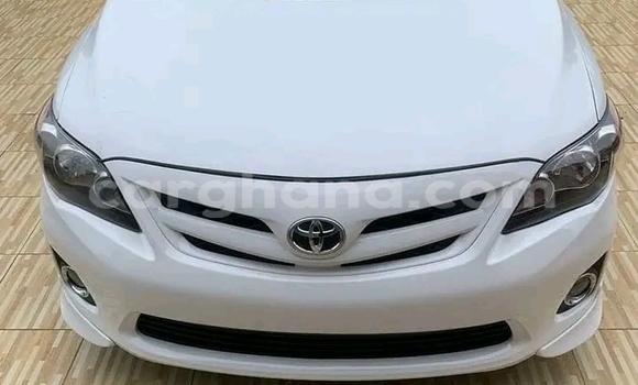 Sayi Na hannu Toyota Corolla White Mota in Accra a Greater Accra Sayi Na hannu Toyota Corolla White Mota in Accra a Greater Accra