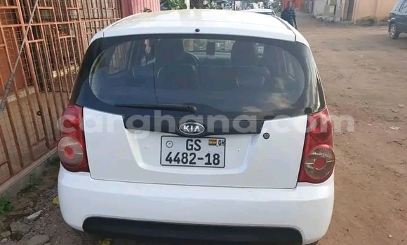 Sayi Na hannu Kia Picanto White Mota in Accra a Greater Accra Sayi Na hannu Kia Picanto White Mota in Accra a Greater Accra