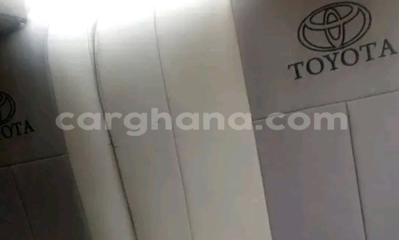 Ra Àlòkù Toyota Corolla Miiran Ọkọ̀ in Accra ni Greater Accra Ra Àlòkù Toyota Corolla Miiran Ọkọ̀ in Accra ni Greater Accra